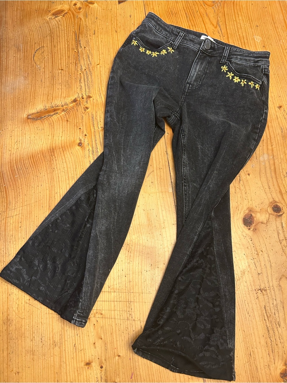 Upcycled Maurice’s Jeans - Picture 5 of 7